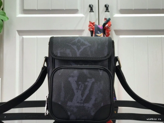 WIS AMAZON NANO VUITTON MESSENGER LOUIS 0127